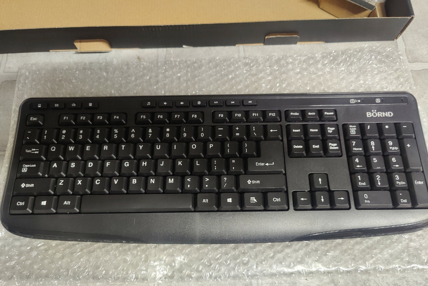 Bornd Wireless Keyboard & Mouse Combo, Black